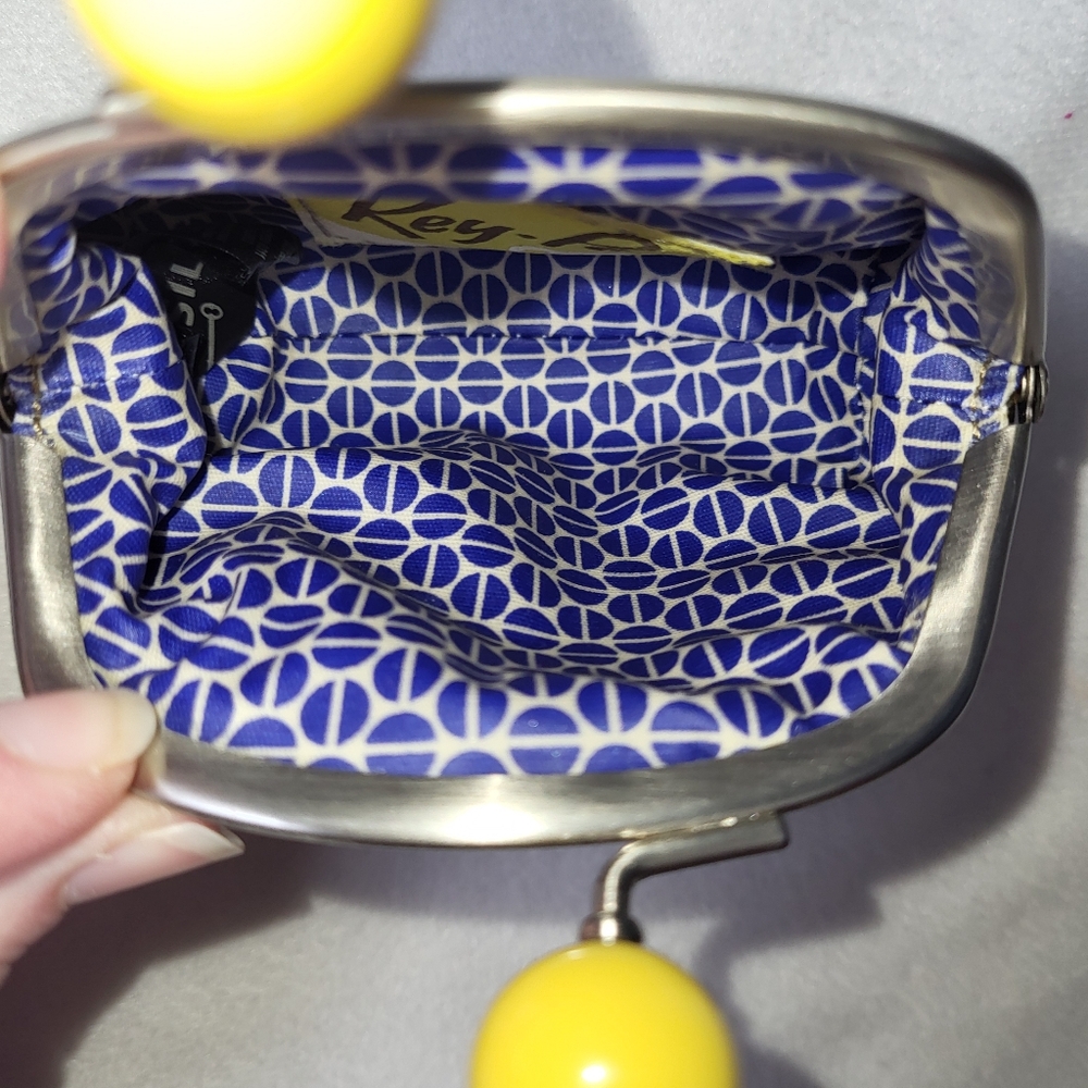 Fossil Multicolor Chevron Kisslock Coin Purse - Picture 5 of 10